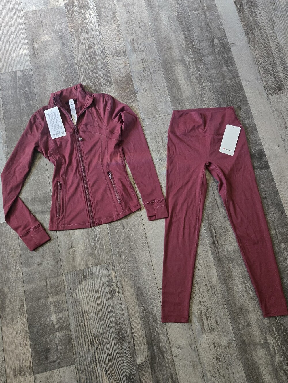 lululemon athletica Women's Burgundy Zip Jacket & Leggings Set